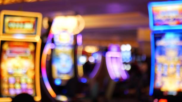 qqaxio app showing live-dealer blackjack table on mobile screen